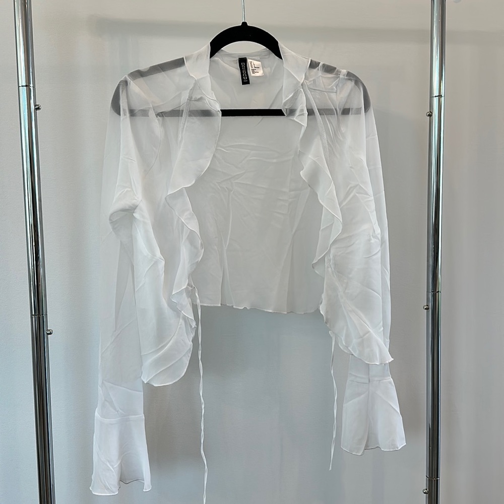 Ruffled Capelet by H&M